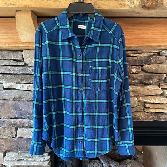 Hollister Flannel - Picture 1 of 7